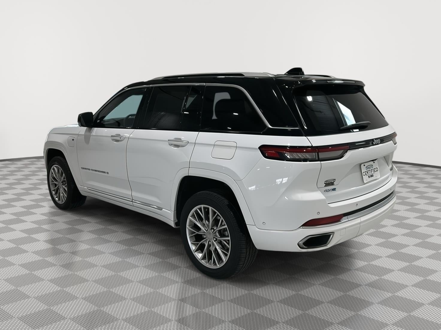 2023 Jeep Grand Cherokee 4xe Summit