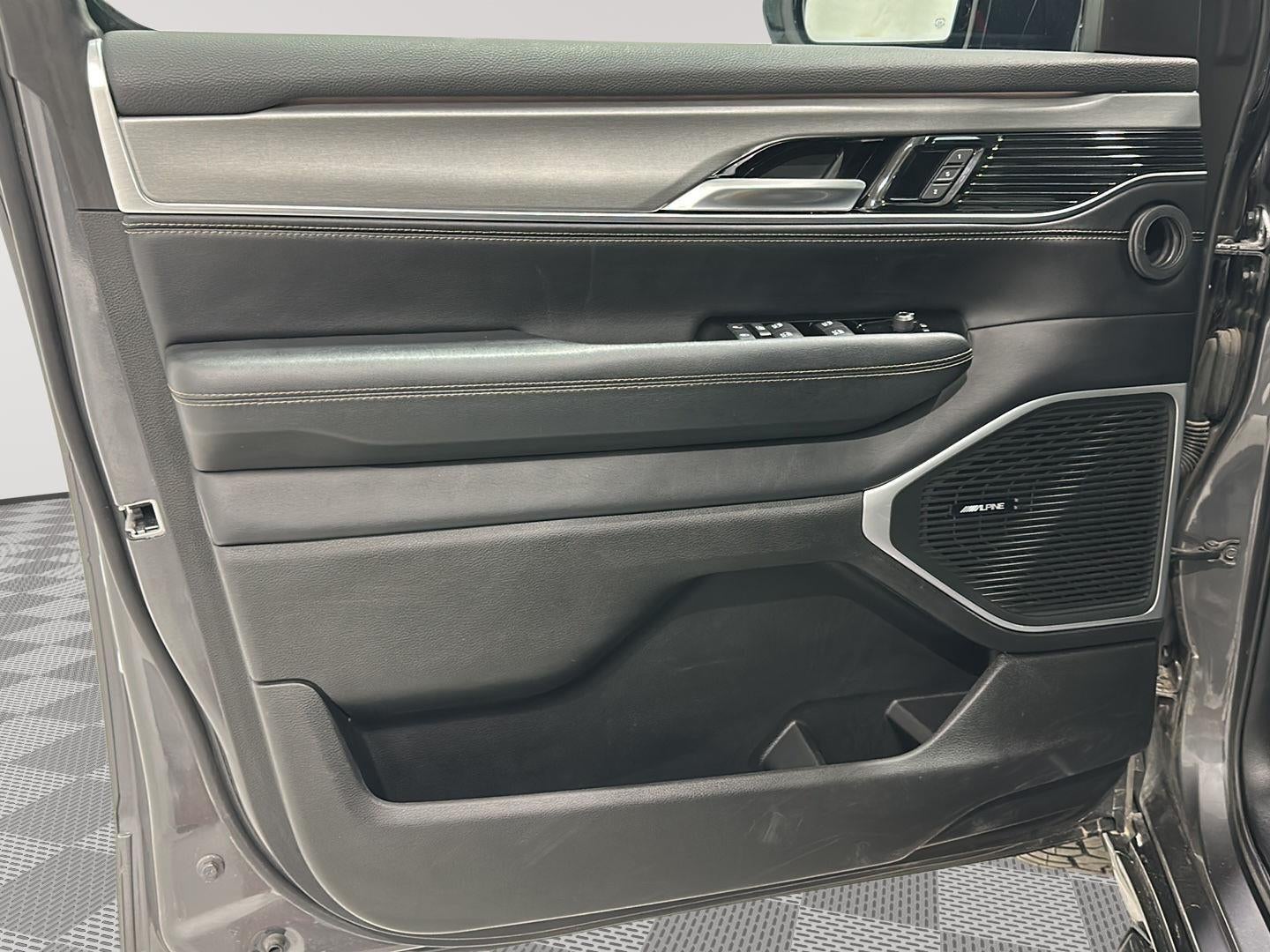 2024 Jeep Wagoneer Series II