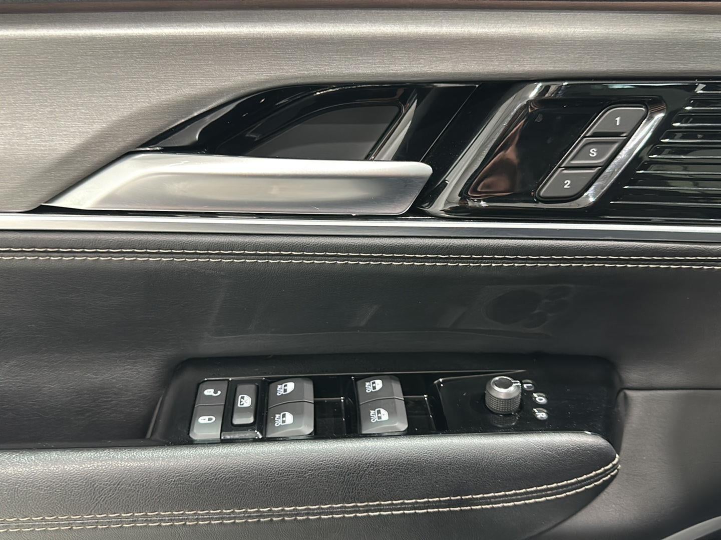 2024 Jeep Wagoneer Series II