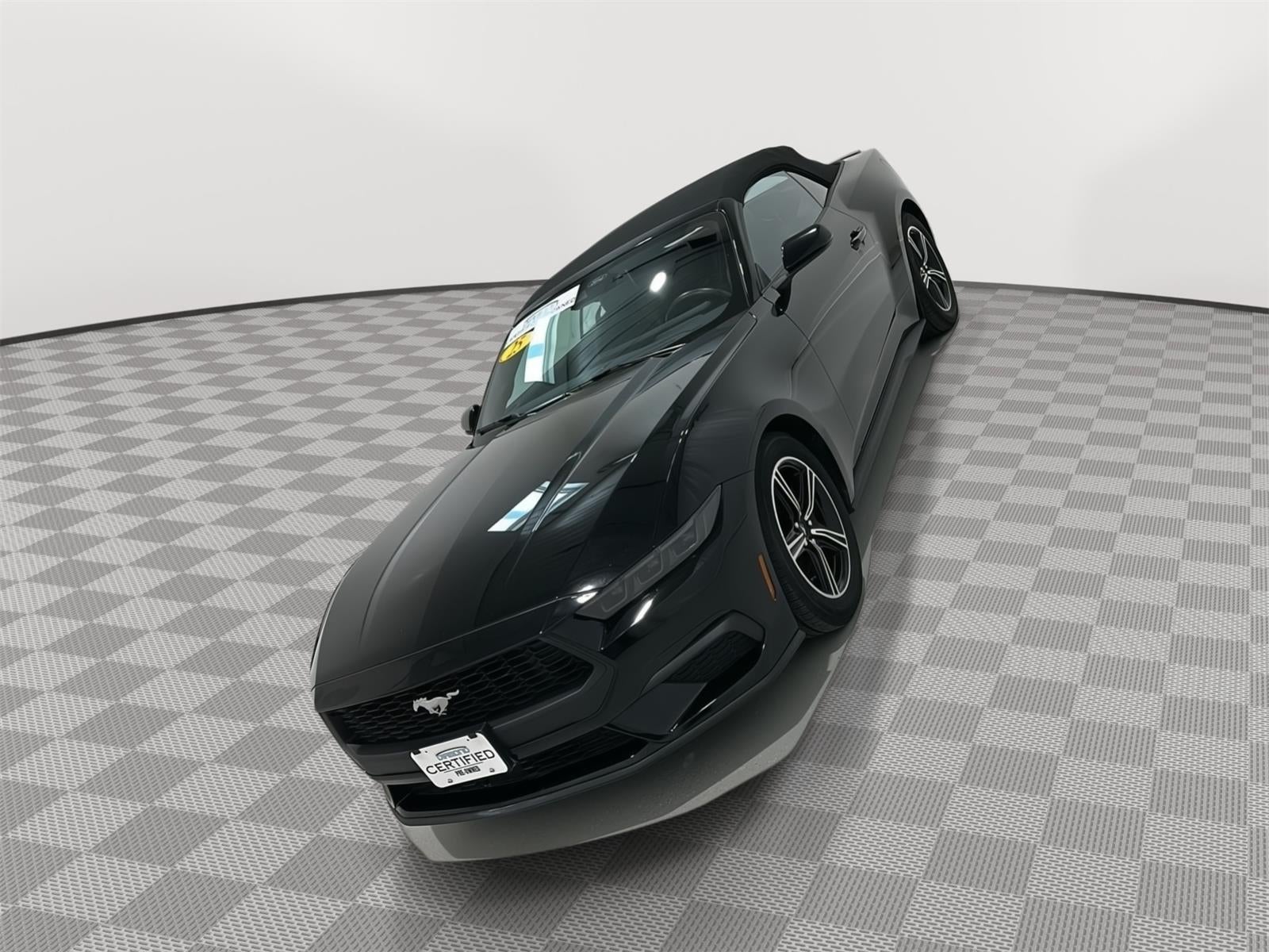 2025 Ford Mustang EcoBoost