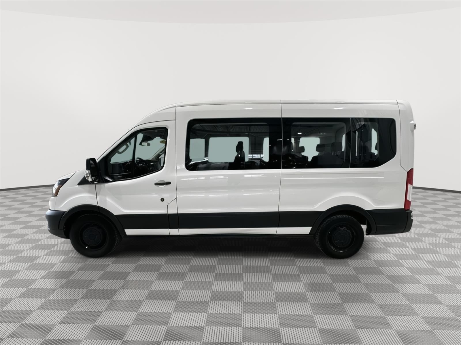 2021 Ford Transit Passenger Wagon XL