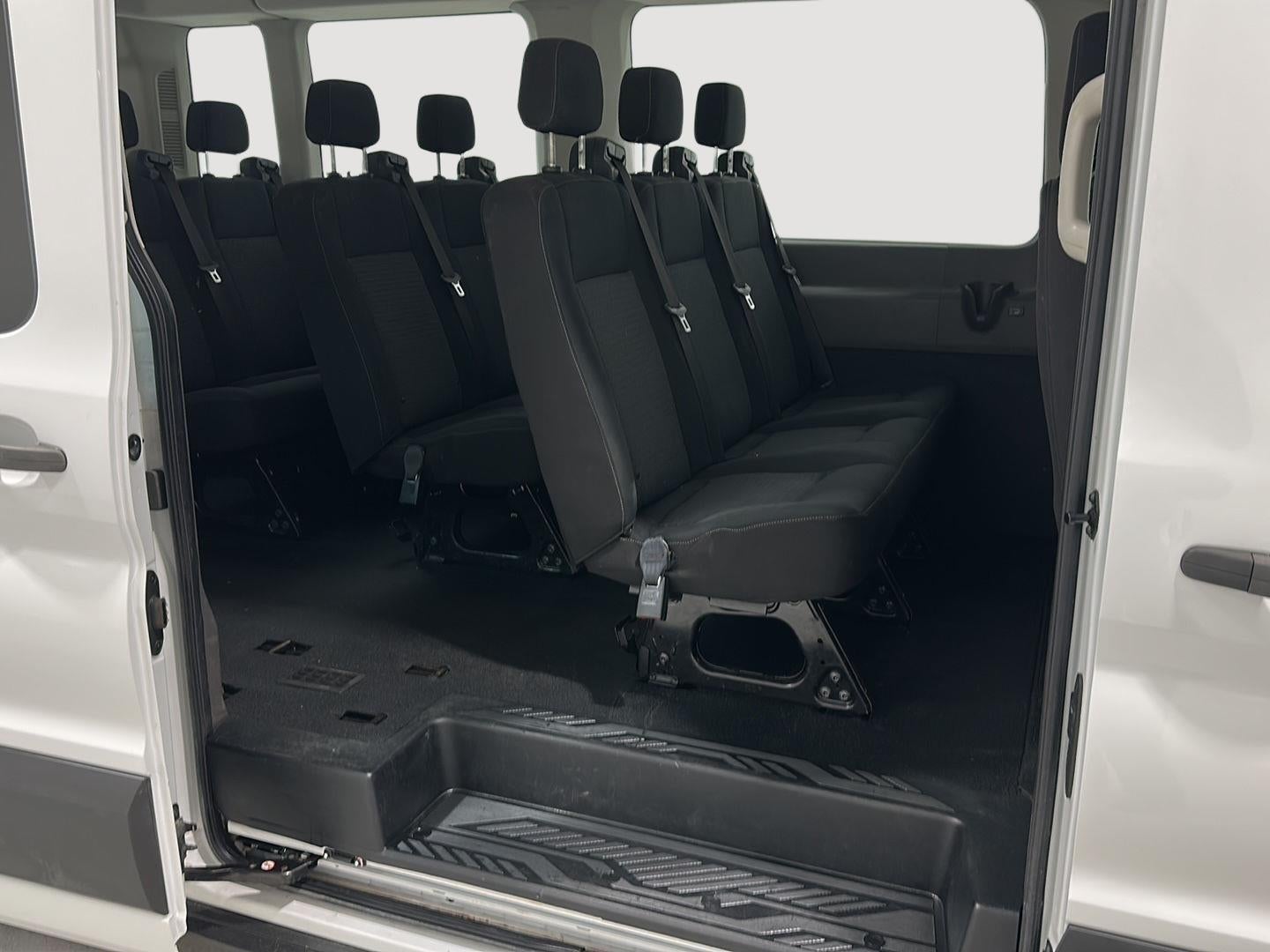 2021 Ford Transit Passenger Wagon XL