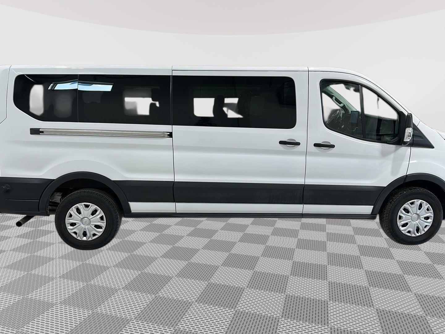 2024 Ford Transit Passenger Wagon XL