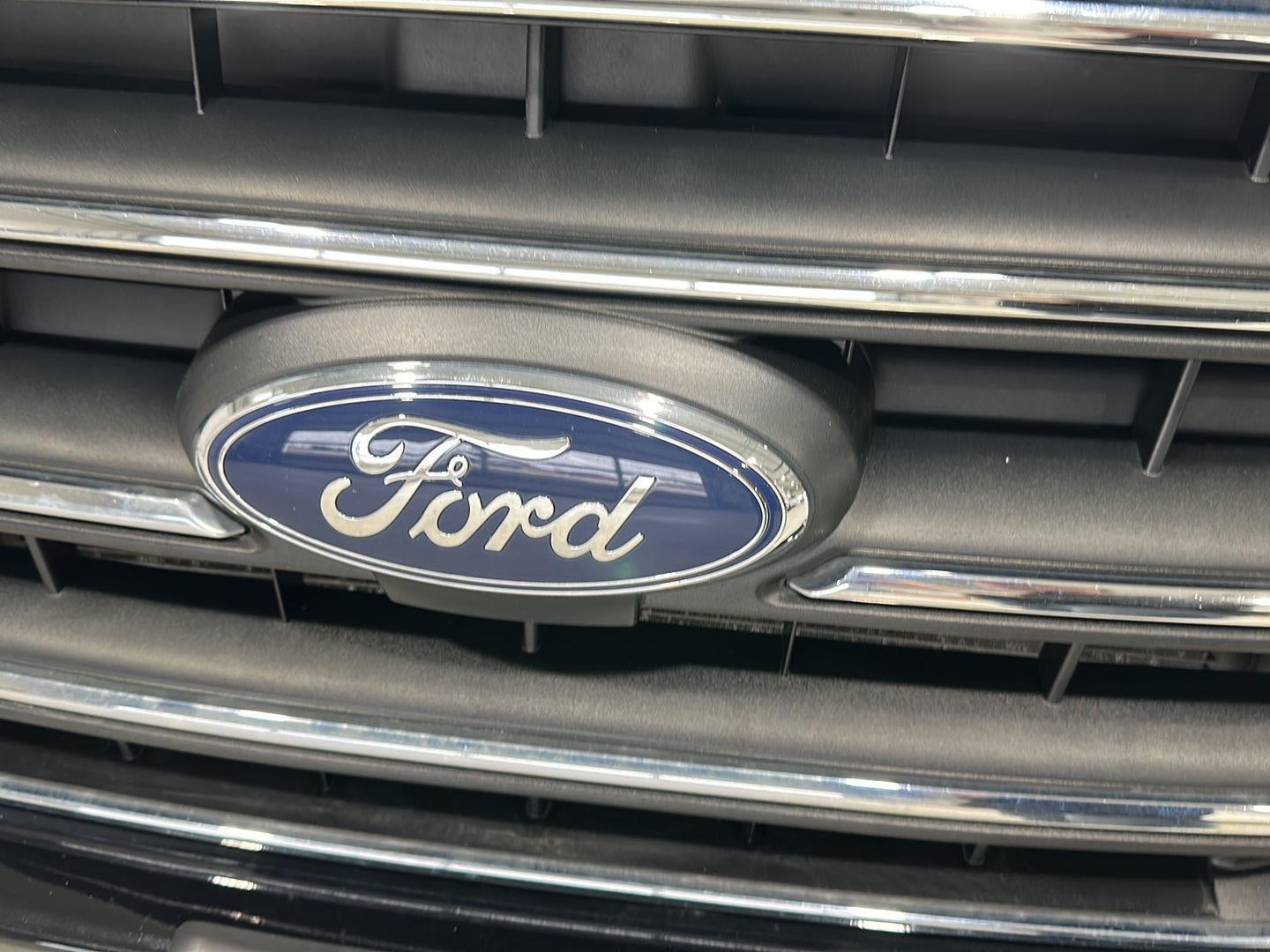 2020 Ford Transit Passenger Wagon XL