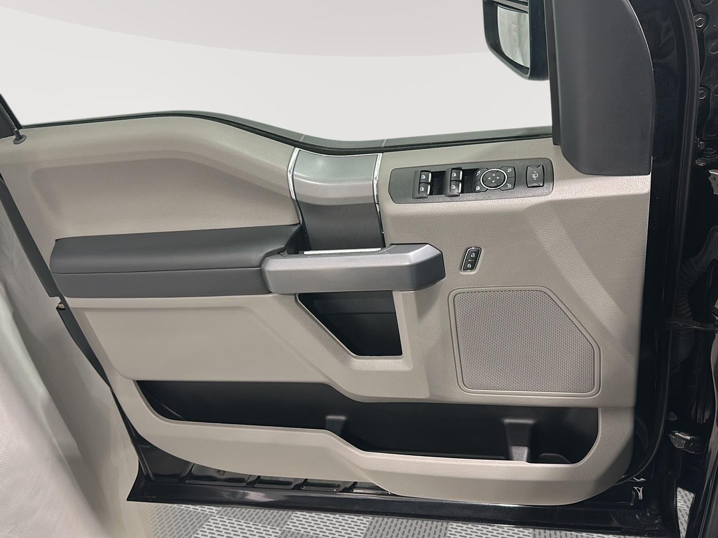 2022 Ford Super Duty F-250 SRW XL