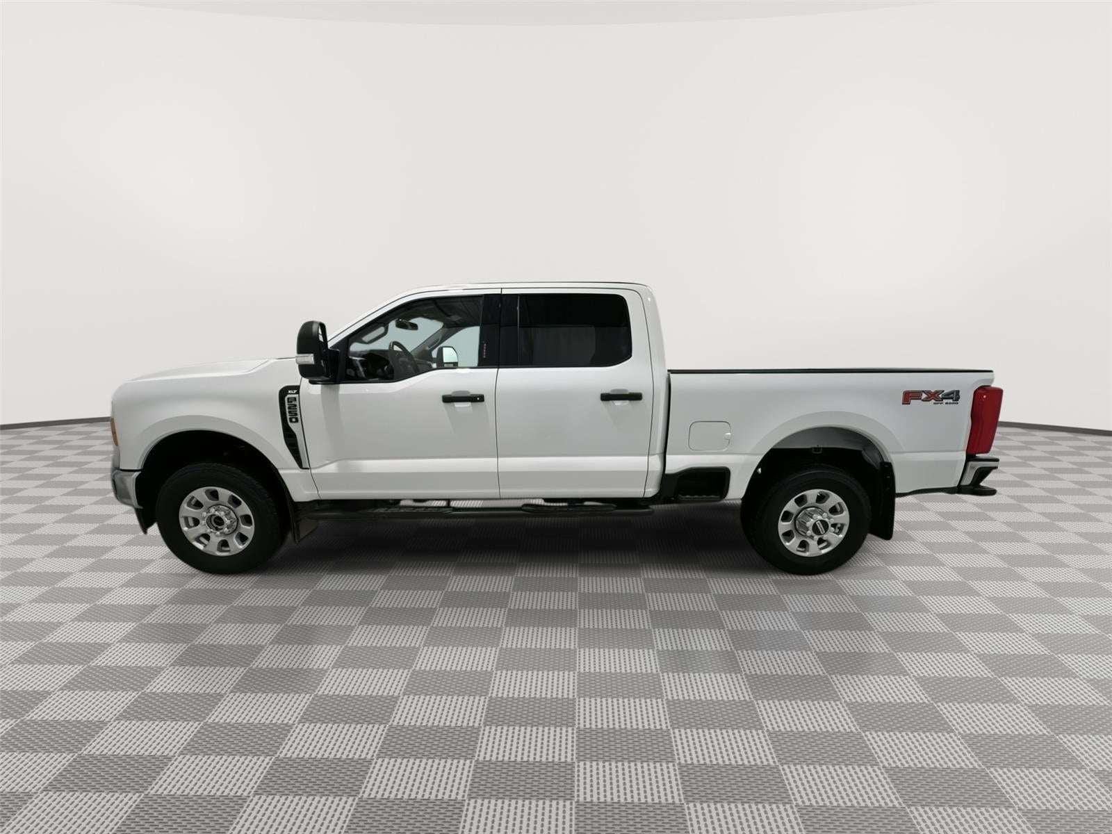Used 2023 Ford F-250 Super Duty XL with VIN 1FT7W2BN5PED28254 for sale in Alexandria, Minnesota