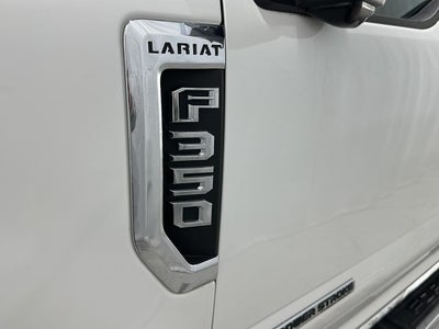 2022 Ford Super Duty F-350 SRW Lariat