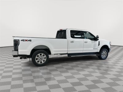 2022 Ford Super Duty F-350 SRW Lariat