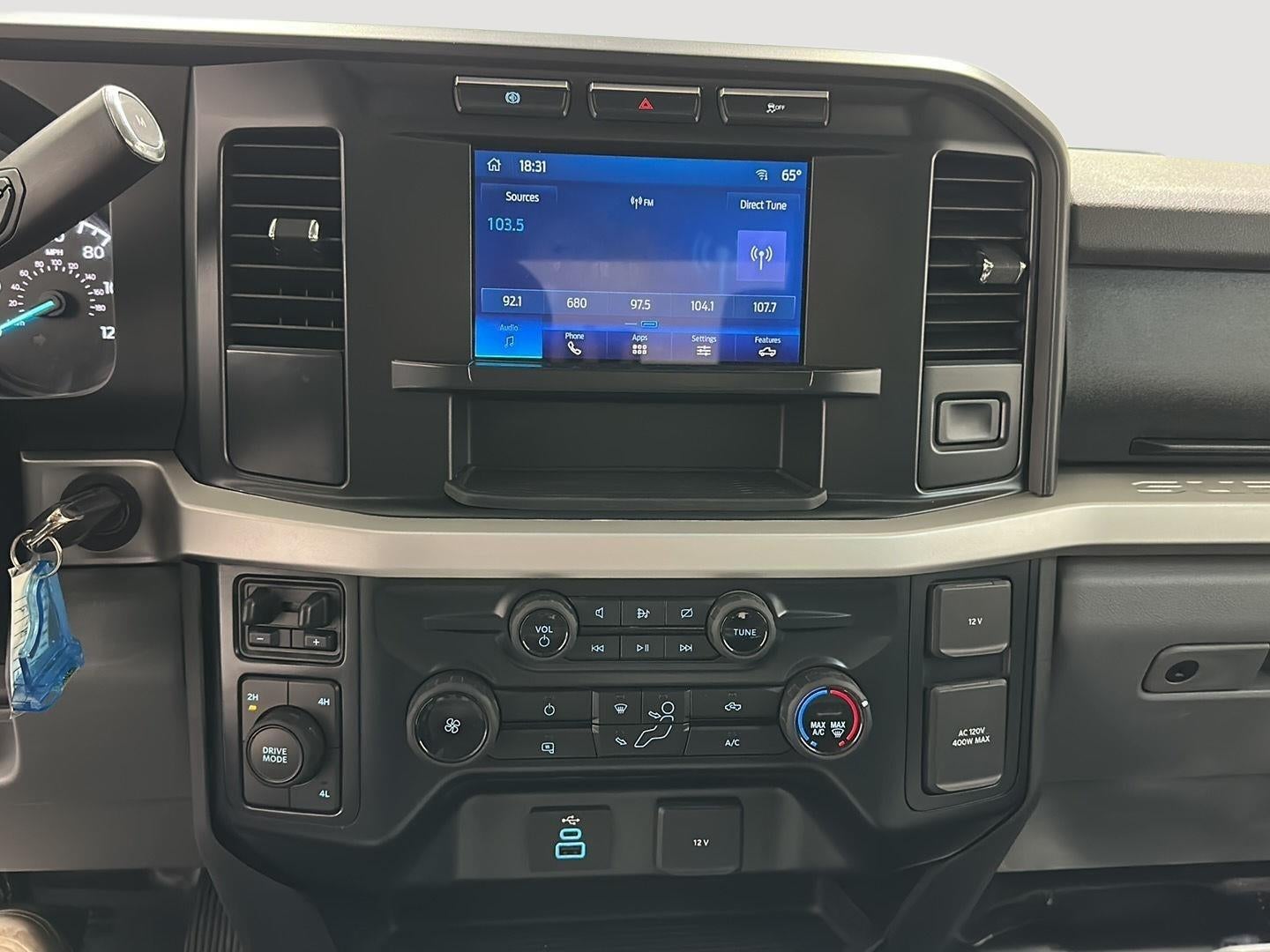 2023 Ford Super Duty F-350 DRW XL