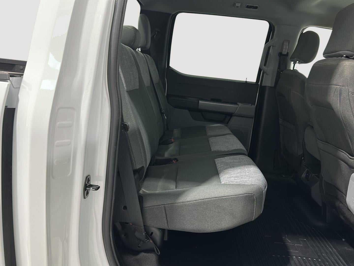 2023 Ford Super Duty F-350 DRW XL