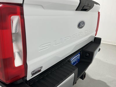 2023 Ford Super Duty F-350 DRW XL
