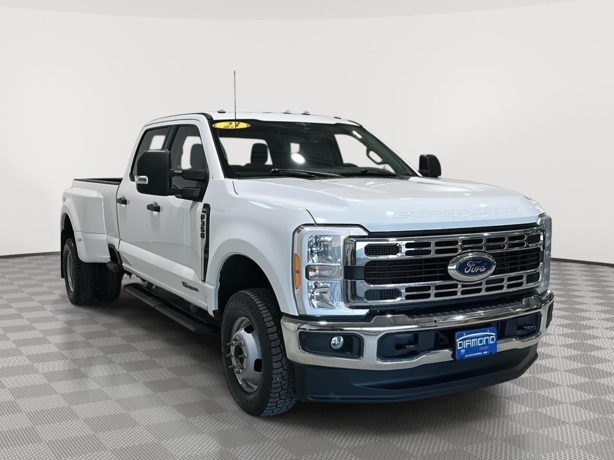 2023 Ford Super Duty F-350 DRW XL