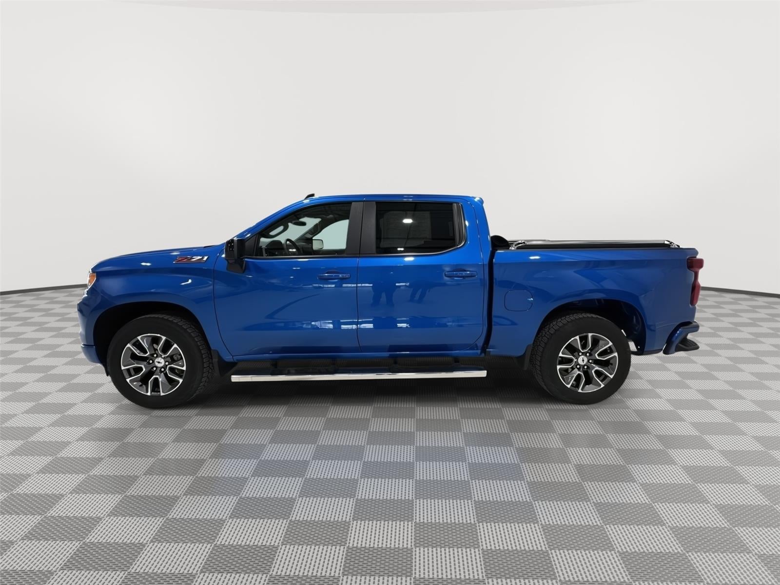 Used 2023 Chevrolet Silverado 1500 RST with VIN 1GCUDEED1PZ311795 for sale in Alexandria, Minnesota