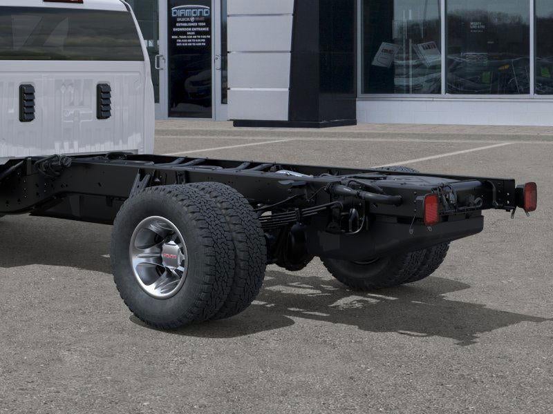 2026 GMC Sierra 3500 HD Chassis Cab Pro