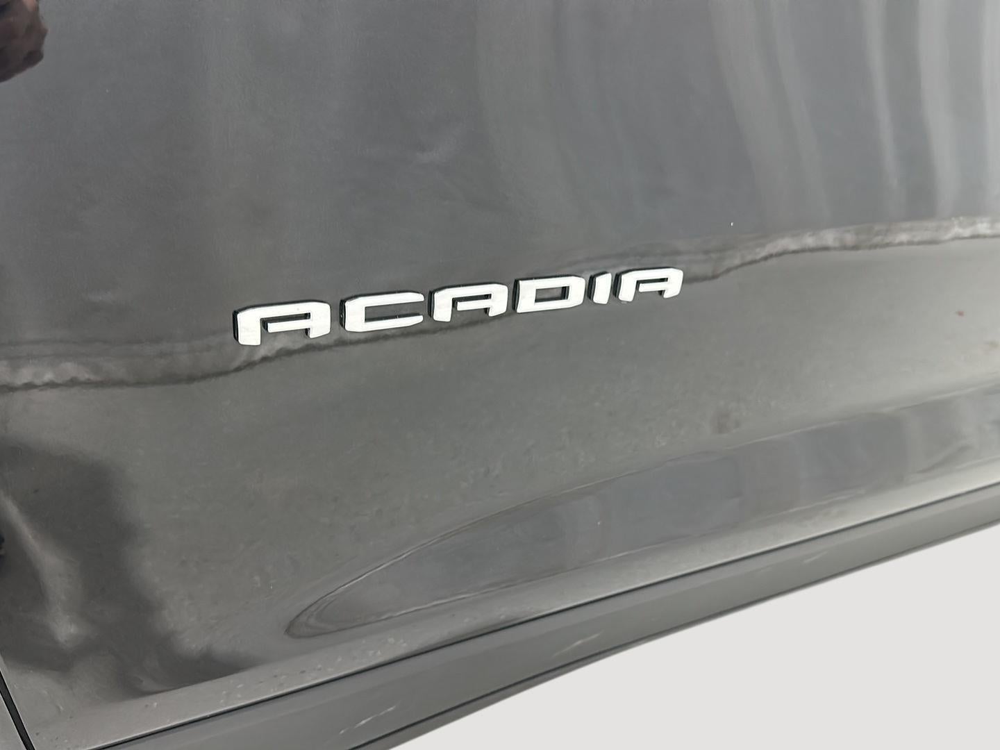 2025 GMC Acadia Elevation