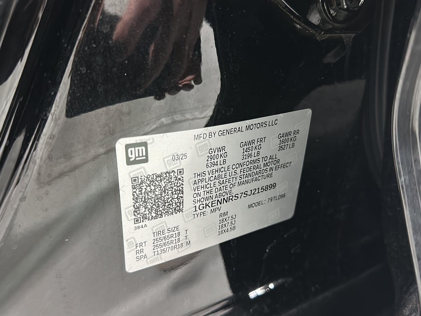 2025 GMC Acadia Elevation