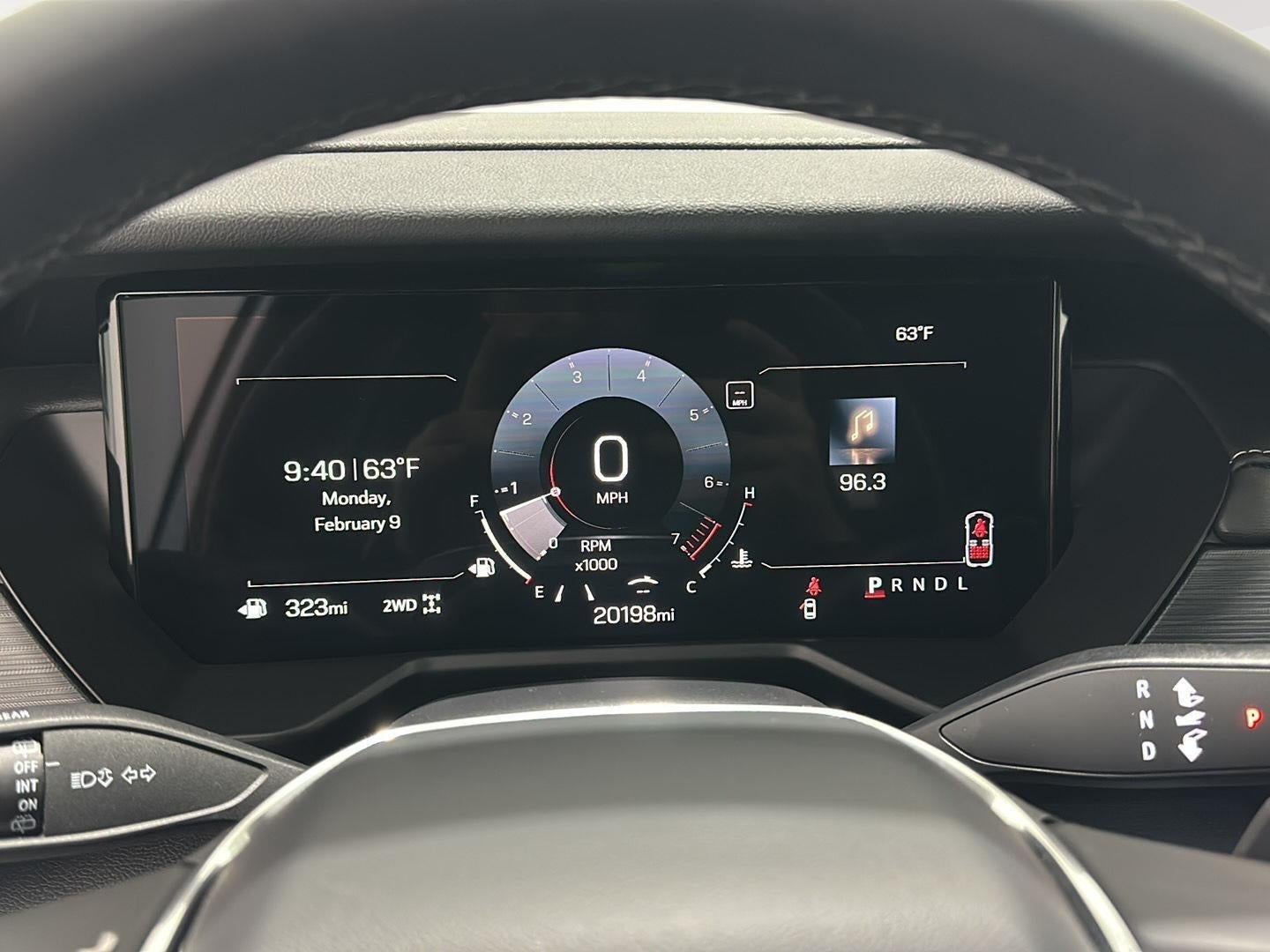 2025 GMC Acadia Elevation