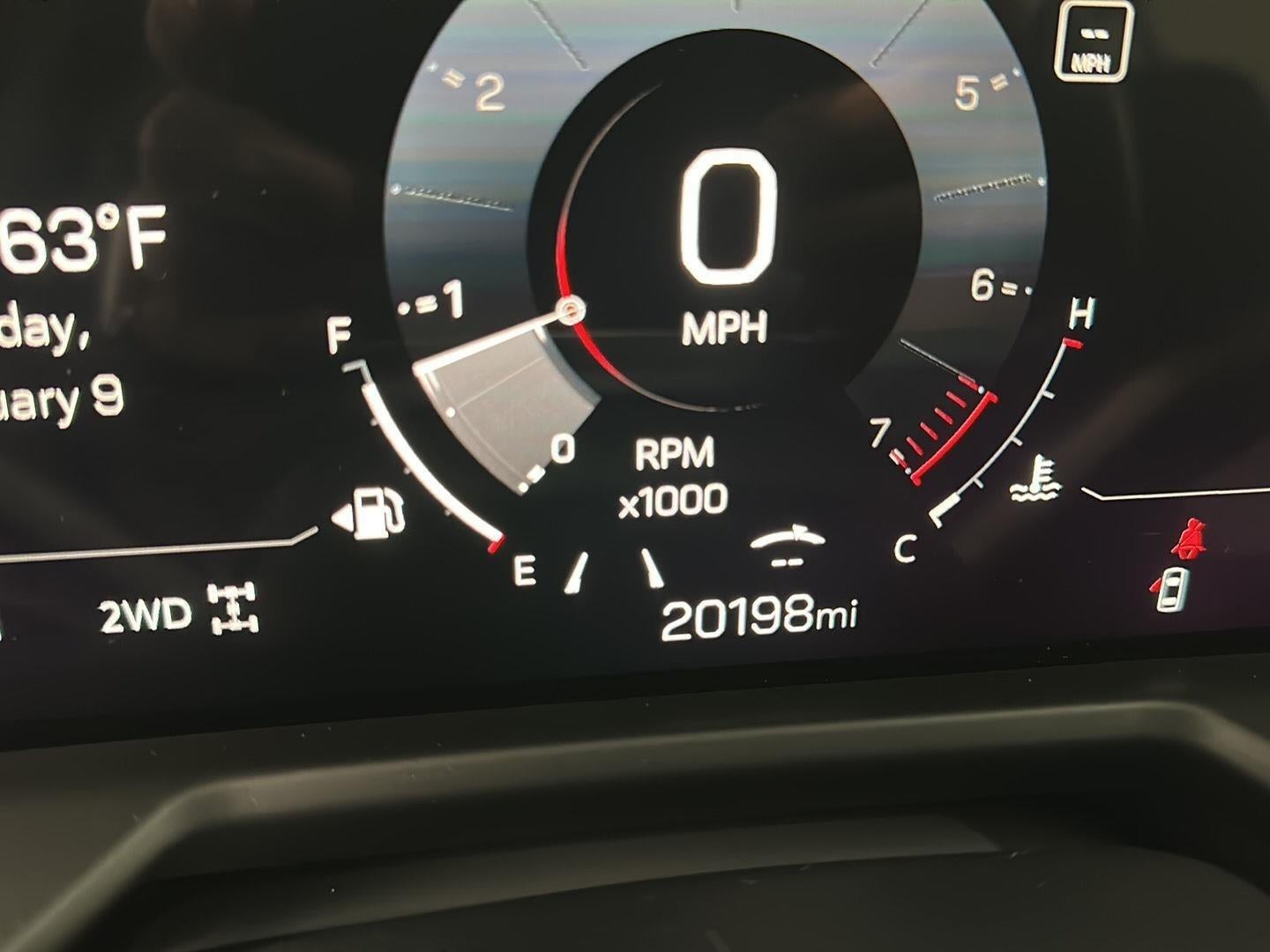 2025 GMC Acadia Elevation