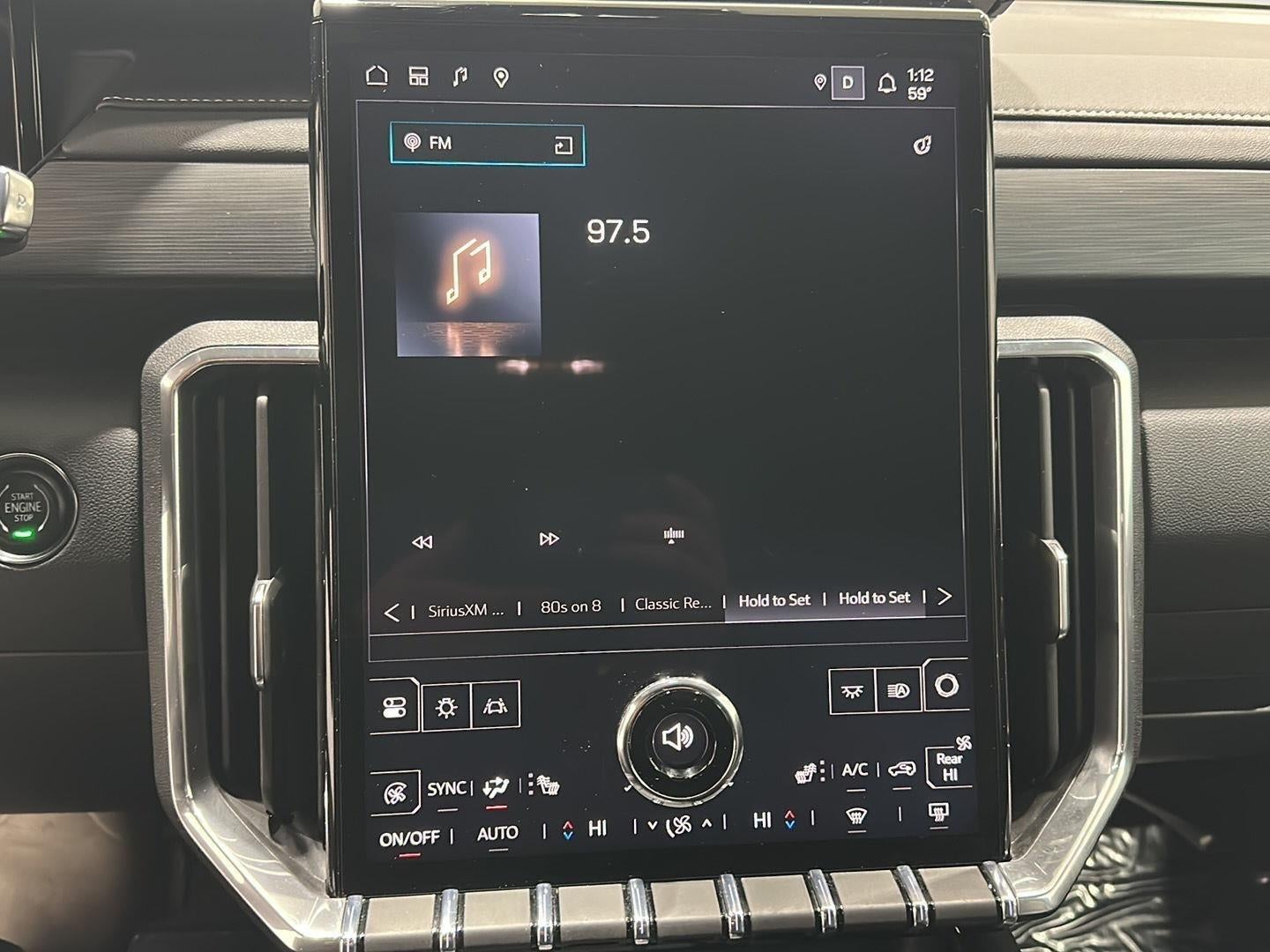 2025 GMC Acadia Elevation