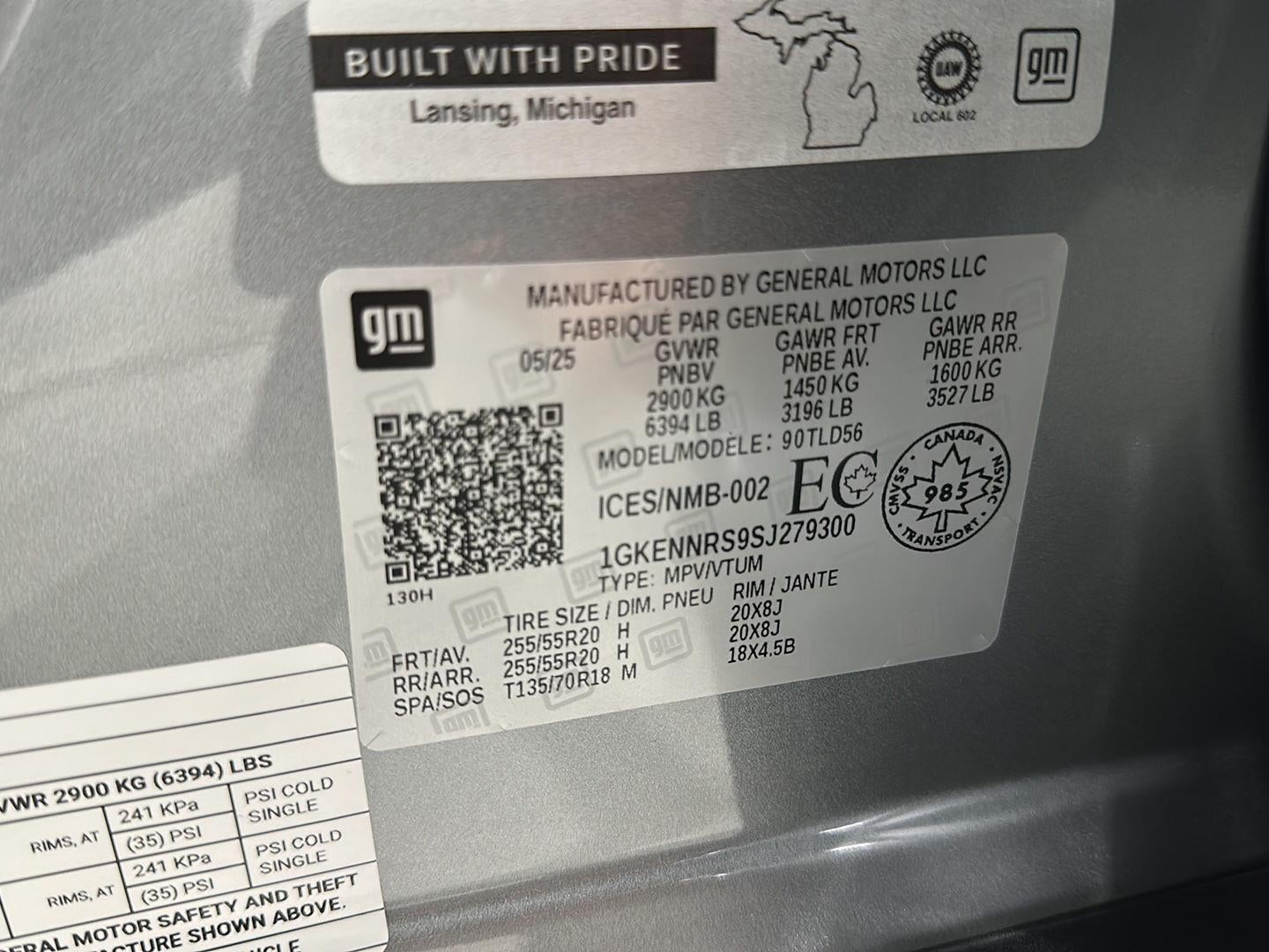 2025 GMC Acadia Elevation