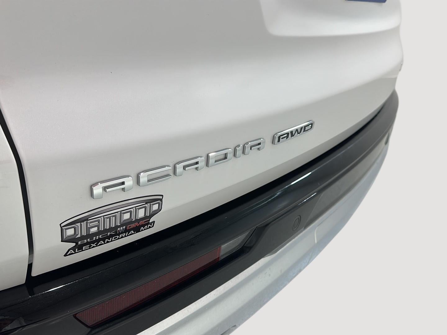 2024 GMC Acadia Denali