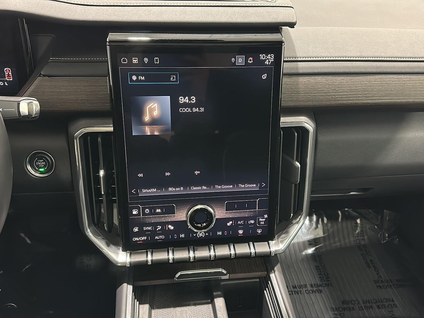 2025 GMC Acadia Denali