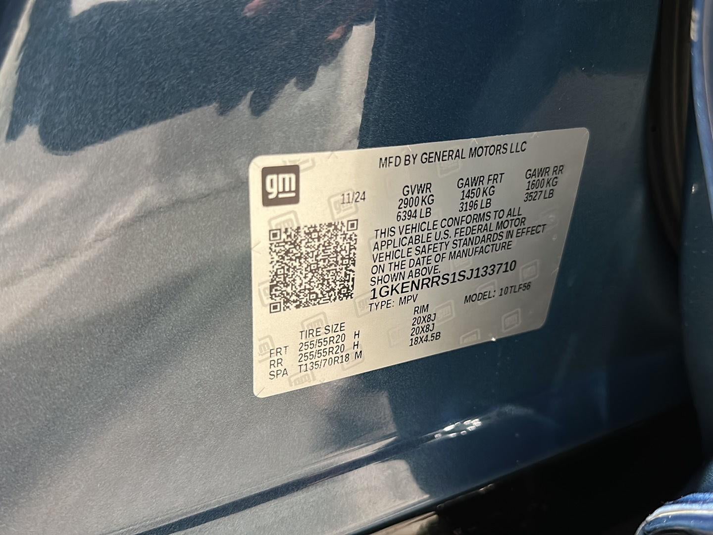 2025 GMC Acadia Denali