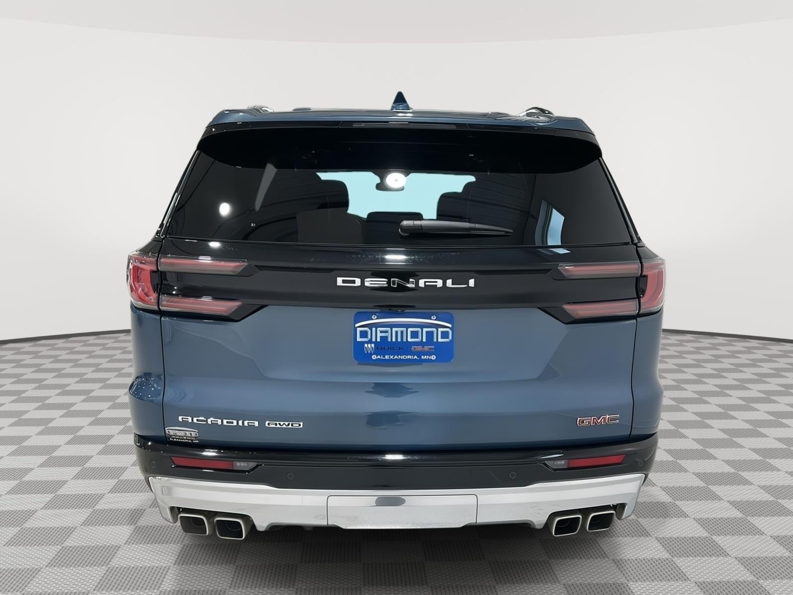 2025 GMC Acadia Denali