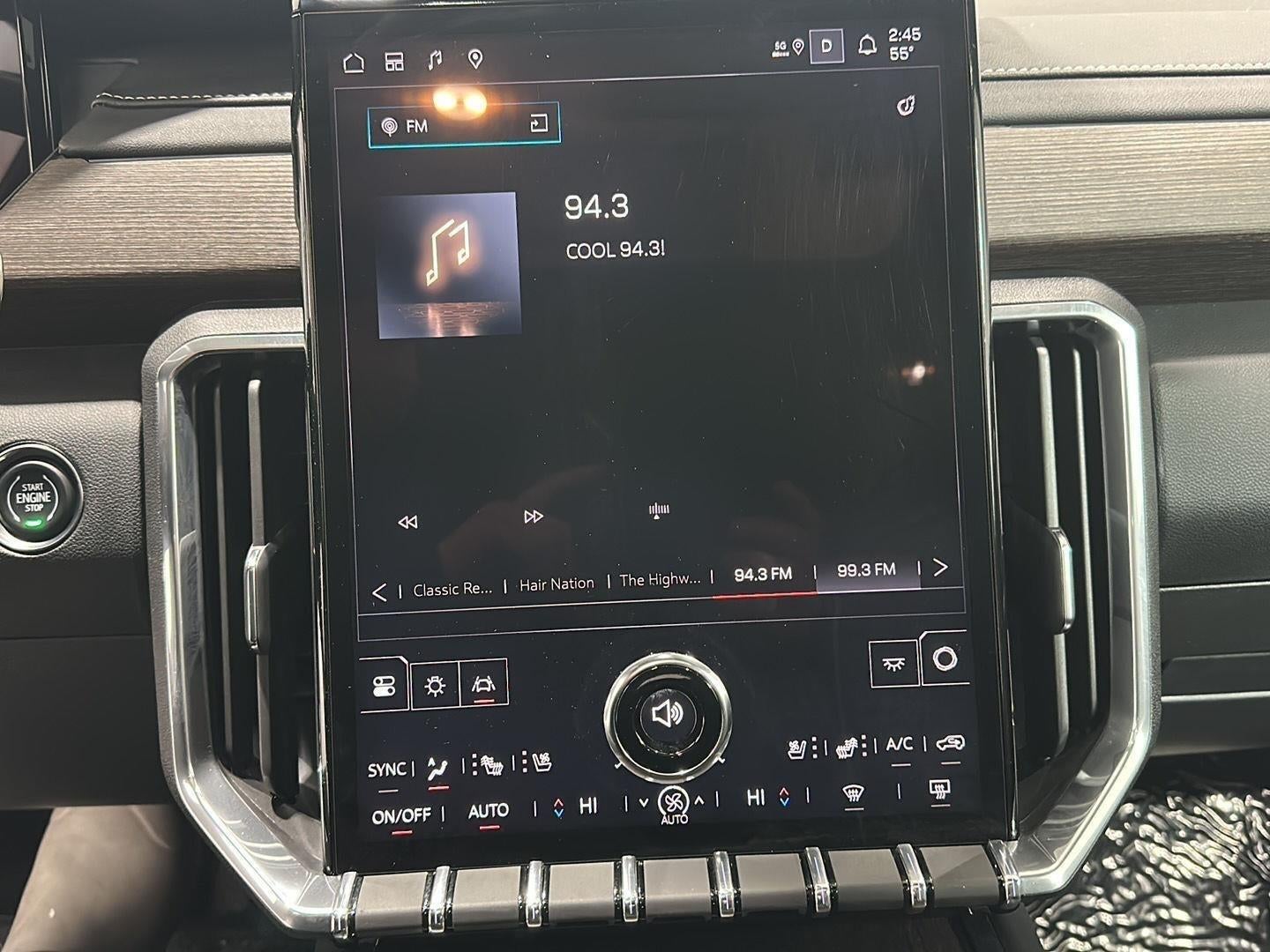 2025 GMC Acadia Denali