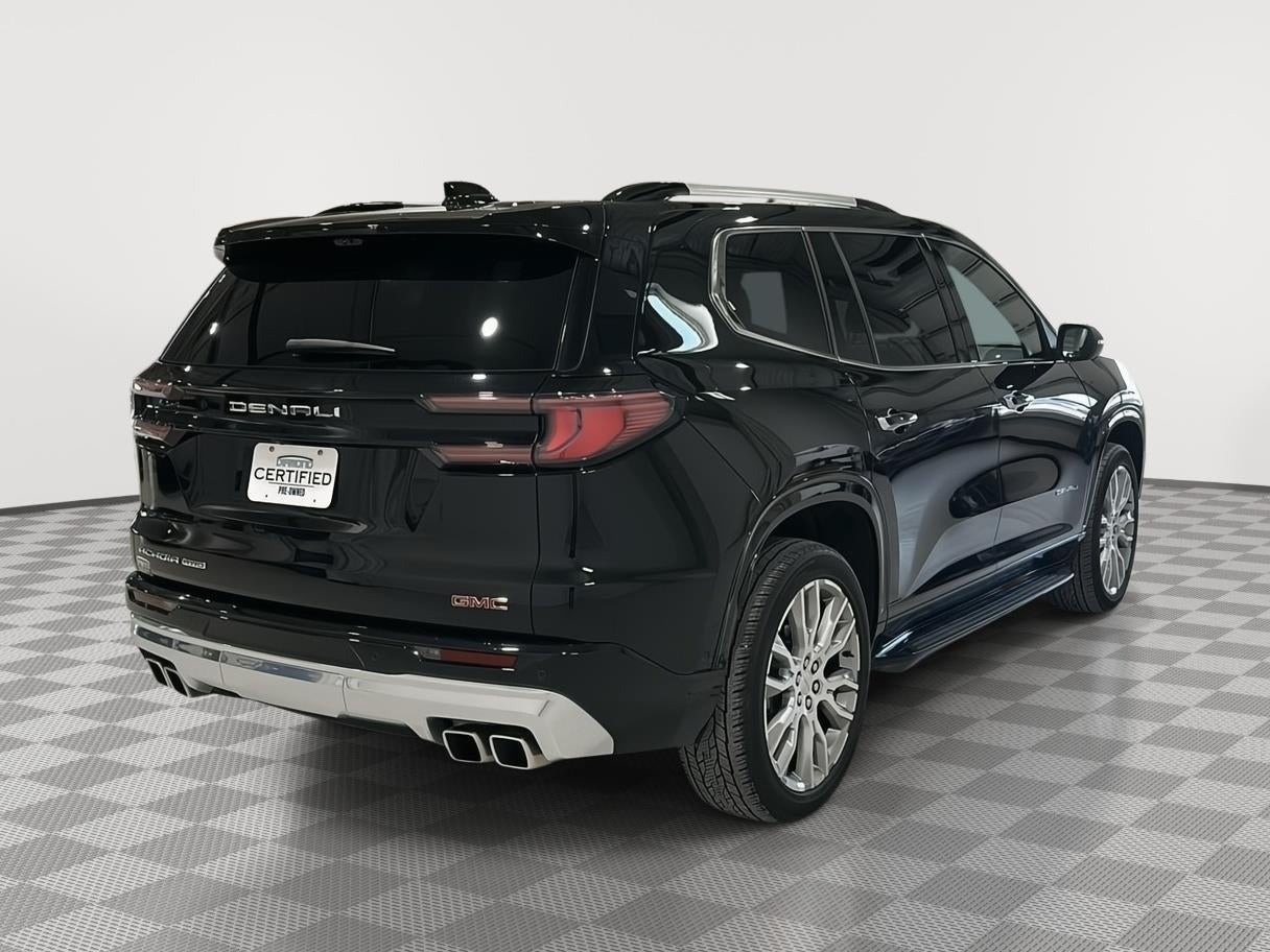 2025 GMC Acadia Denali