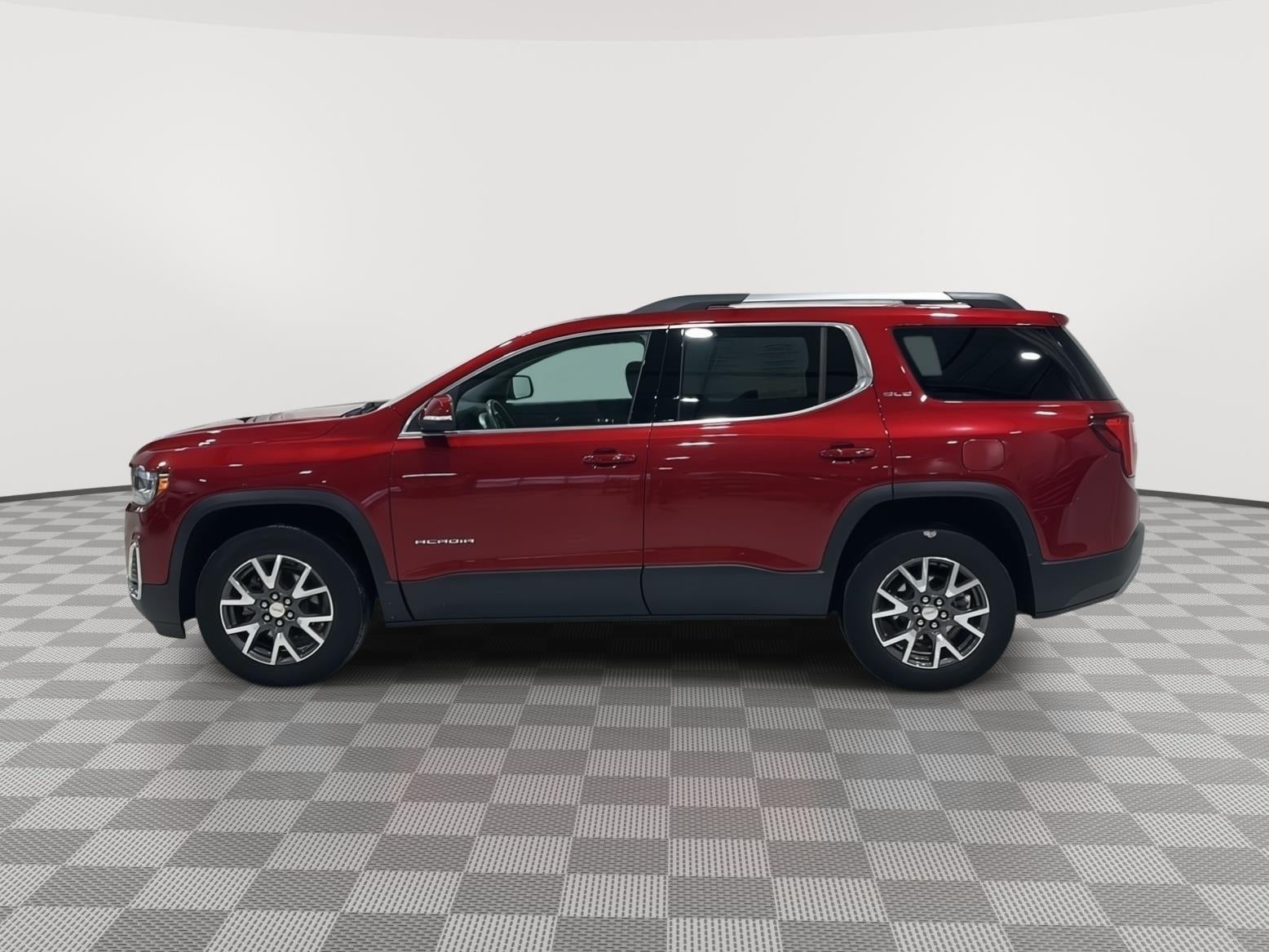 Used 2023 GMC Acadia SLE with VIN 1GKKNRL45PZ125342 for sale in Alexandria, Minnesota