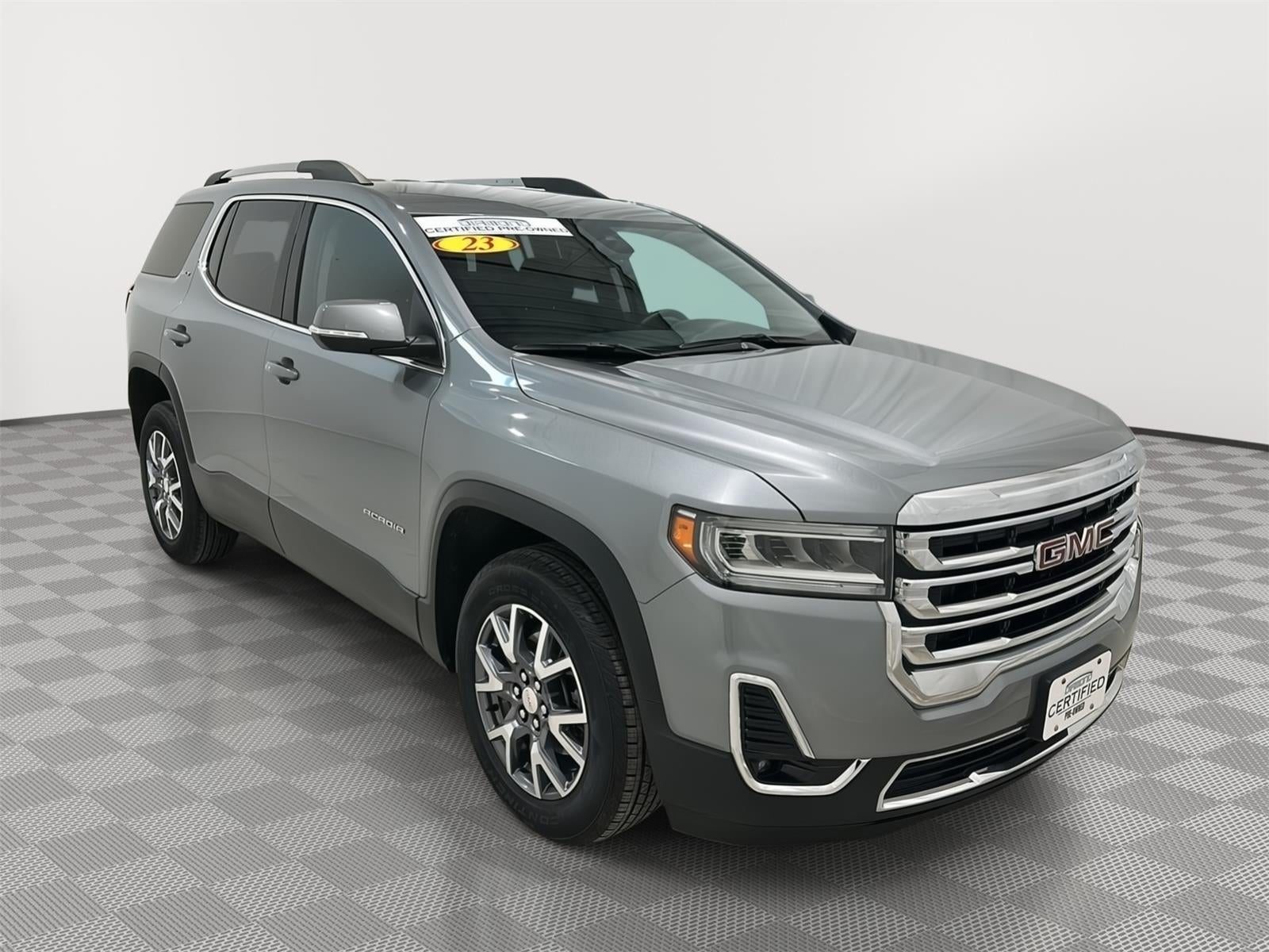 2023 GMC Acadia SLT
