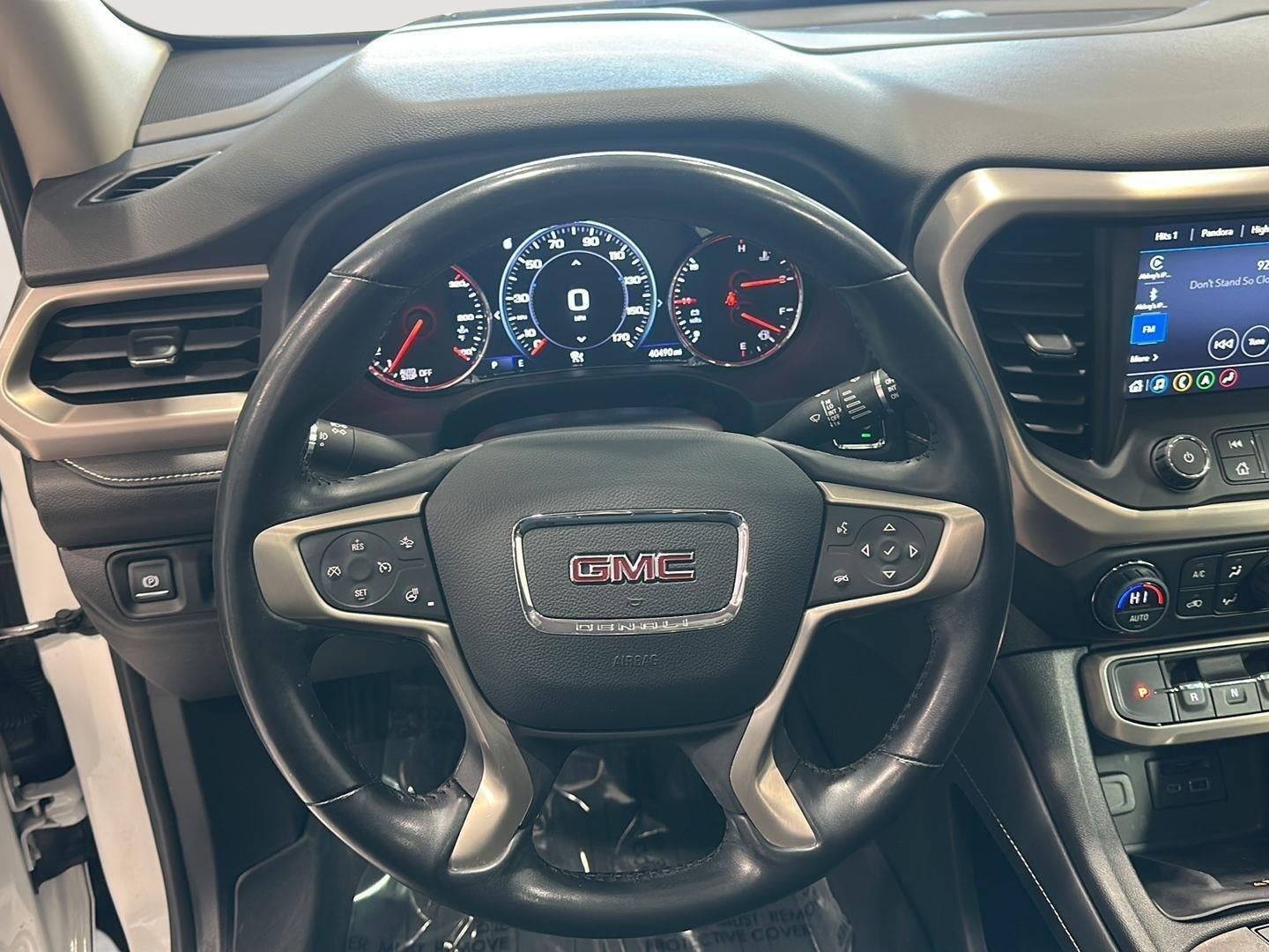 2022 GMC Acadia Denali