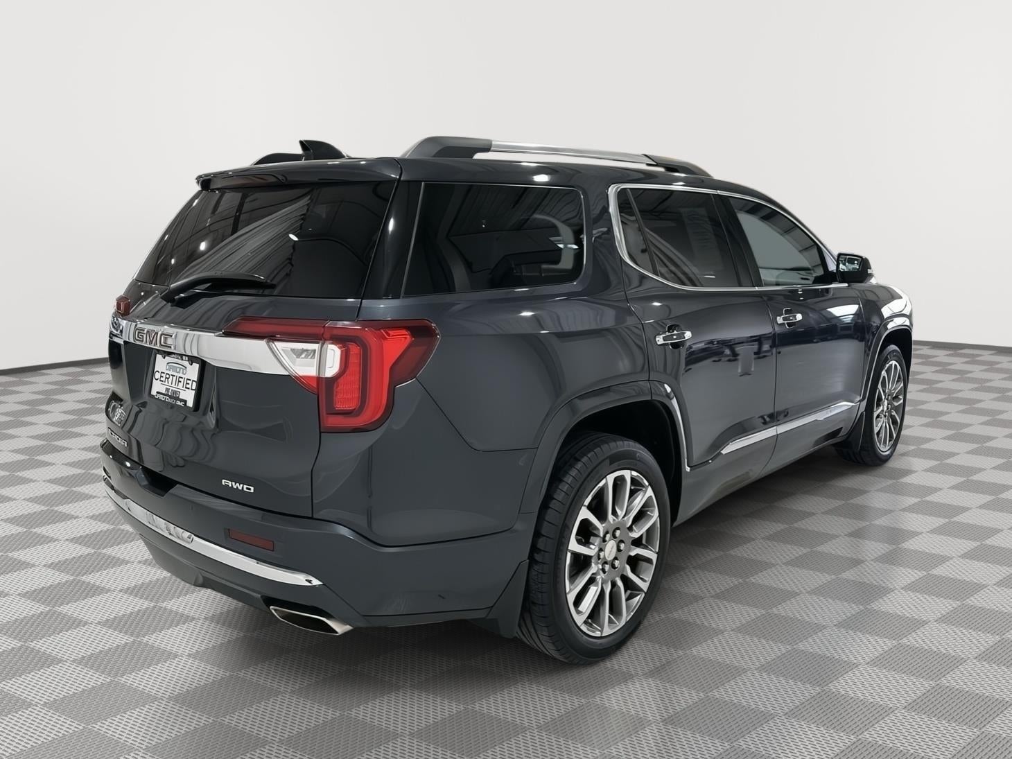 2021 GMC Acadia Denali