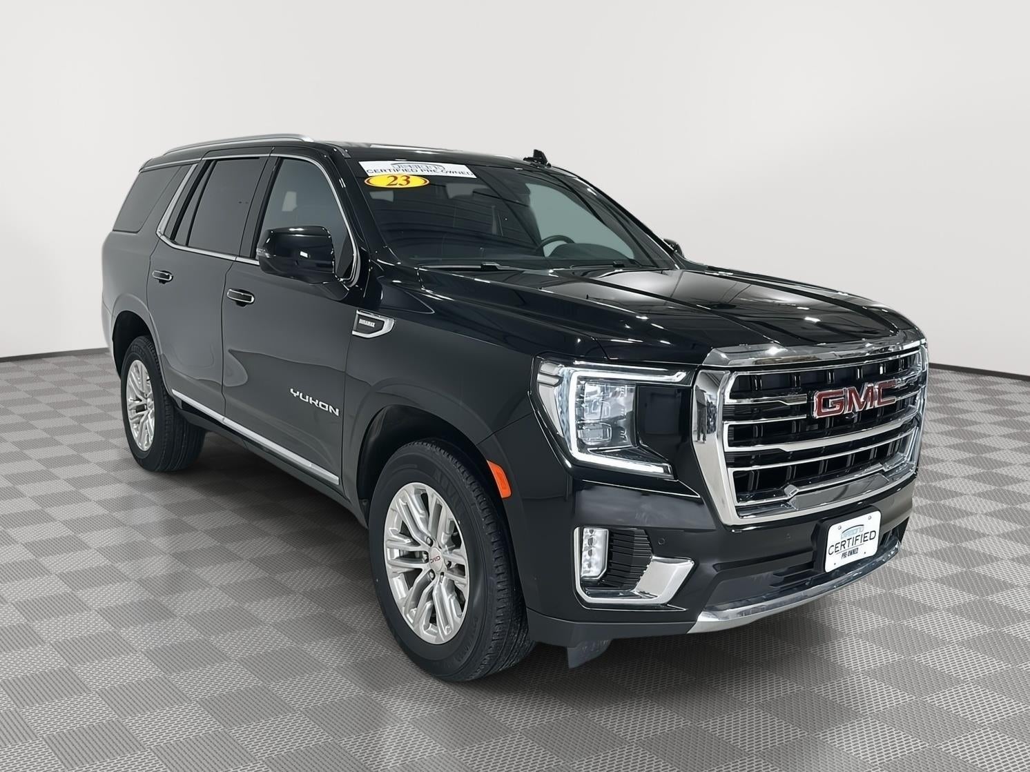 2023 GMC Yukon SLT