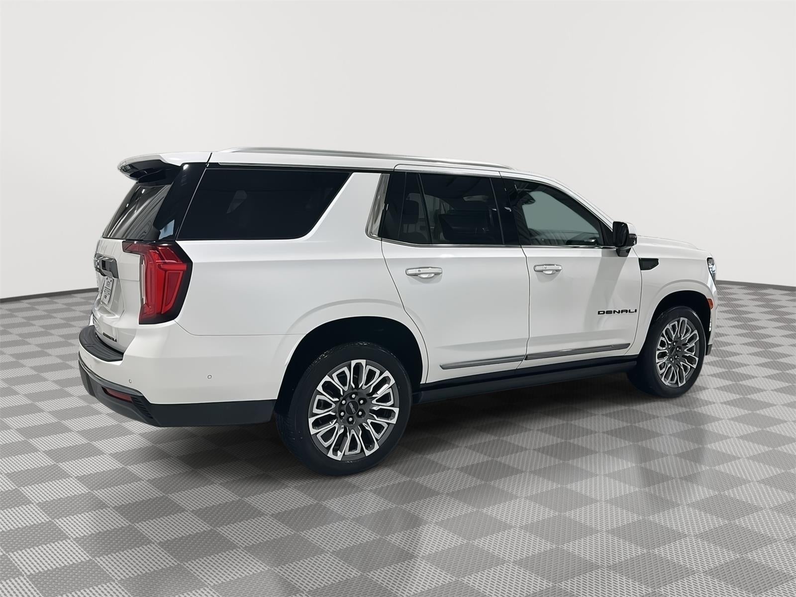 2024 GMC Yukon Denali Ultimate