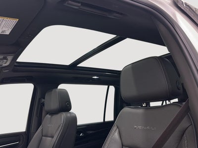 2023 GMC Yukon XL Denali