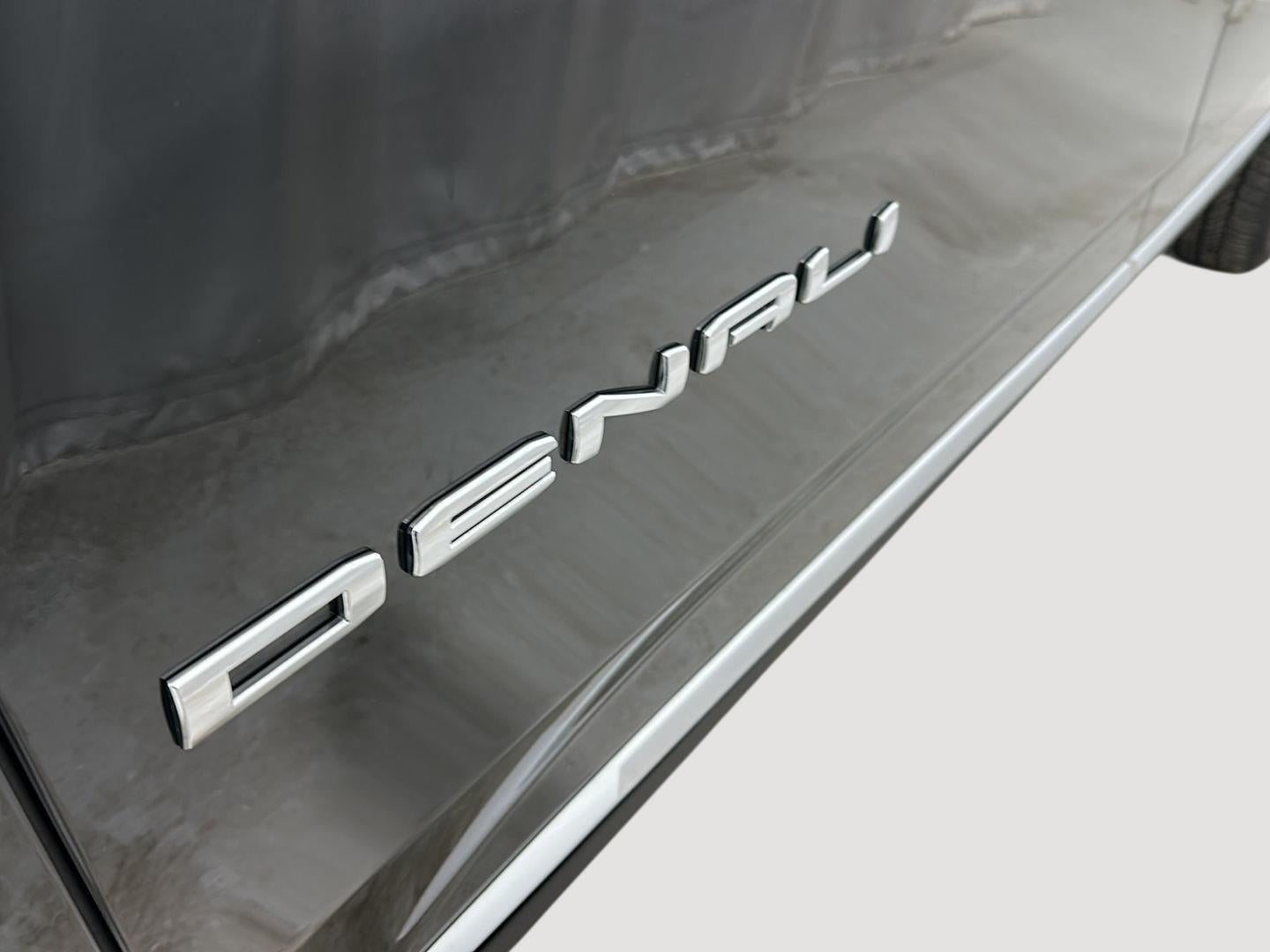 2024 GMC Yukon XL Denali