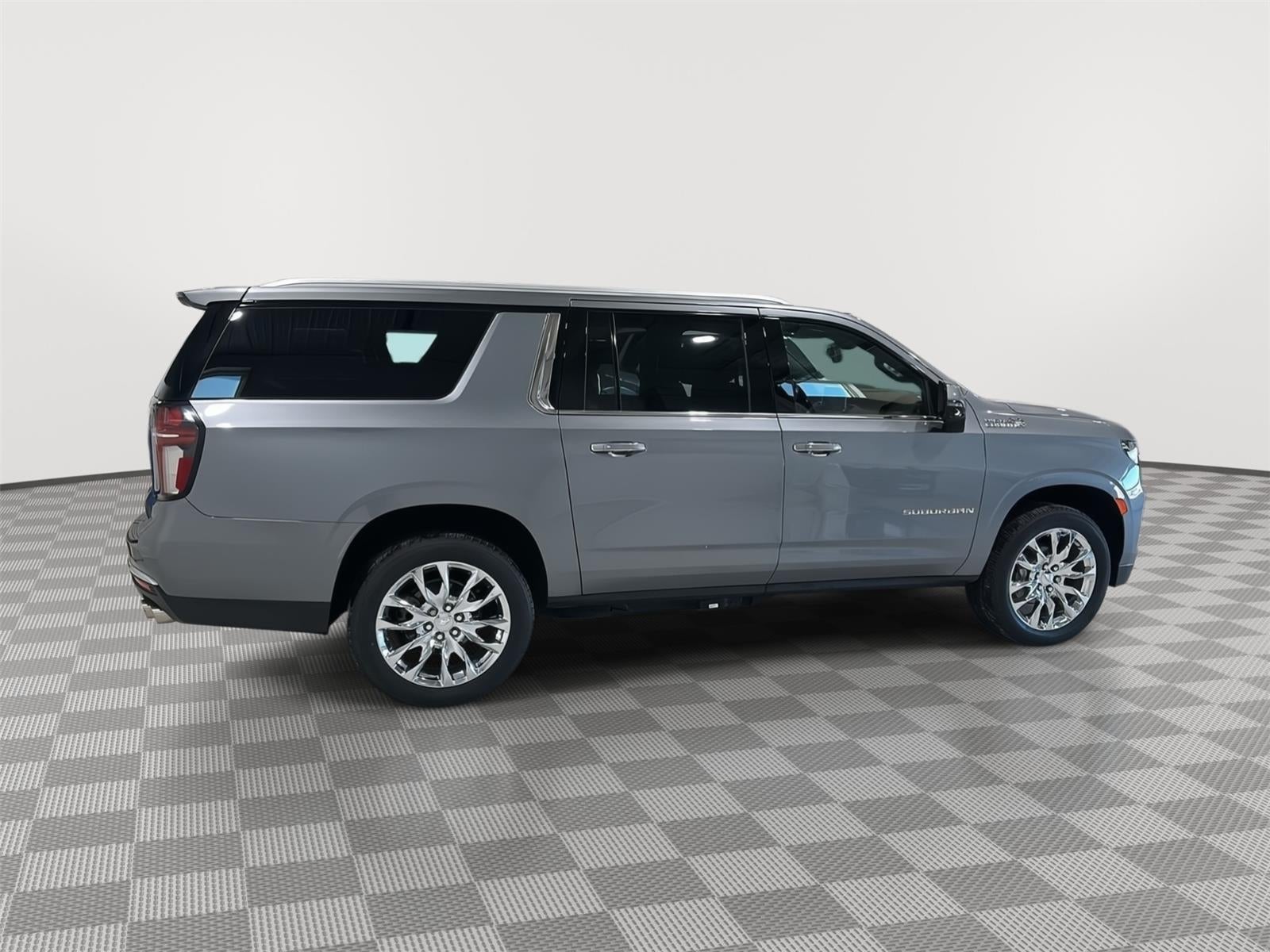 2021 Chevrolet Suburban High Country