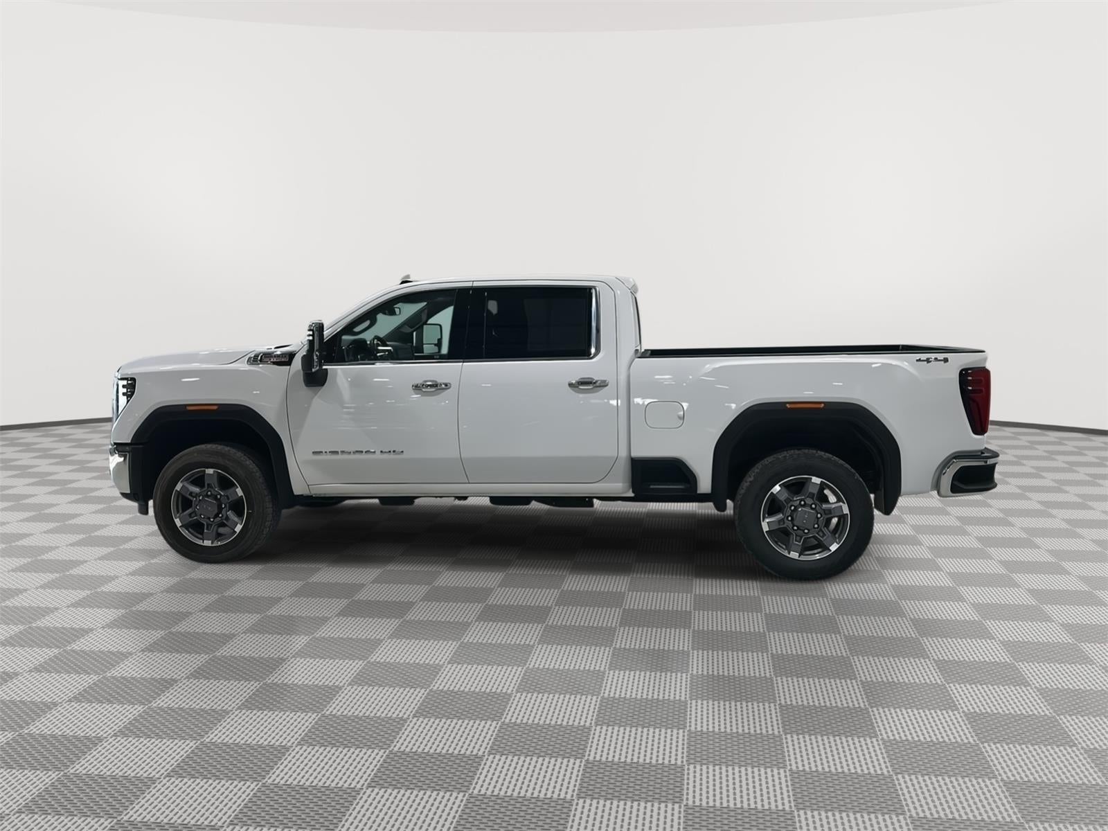 2025 GMC Sierra 2500 HD SLT