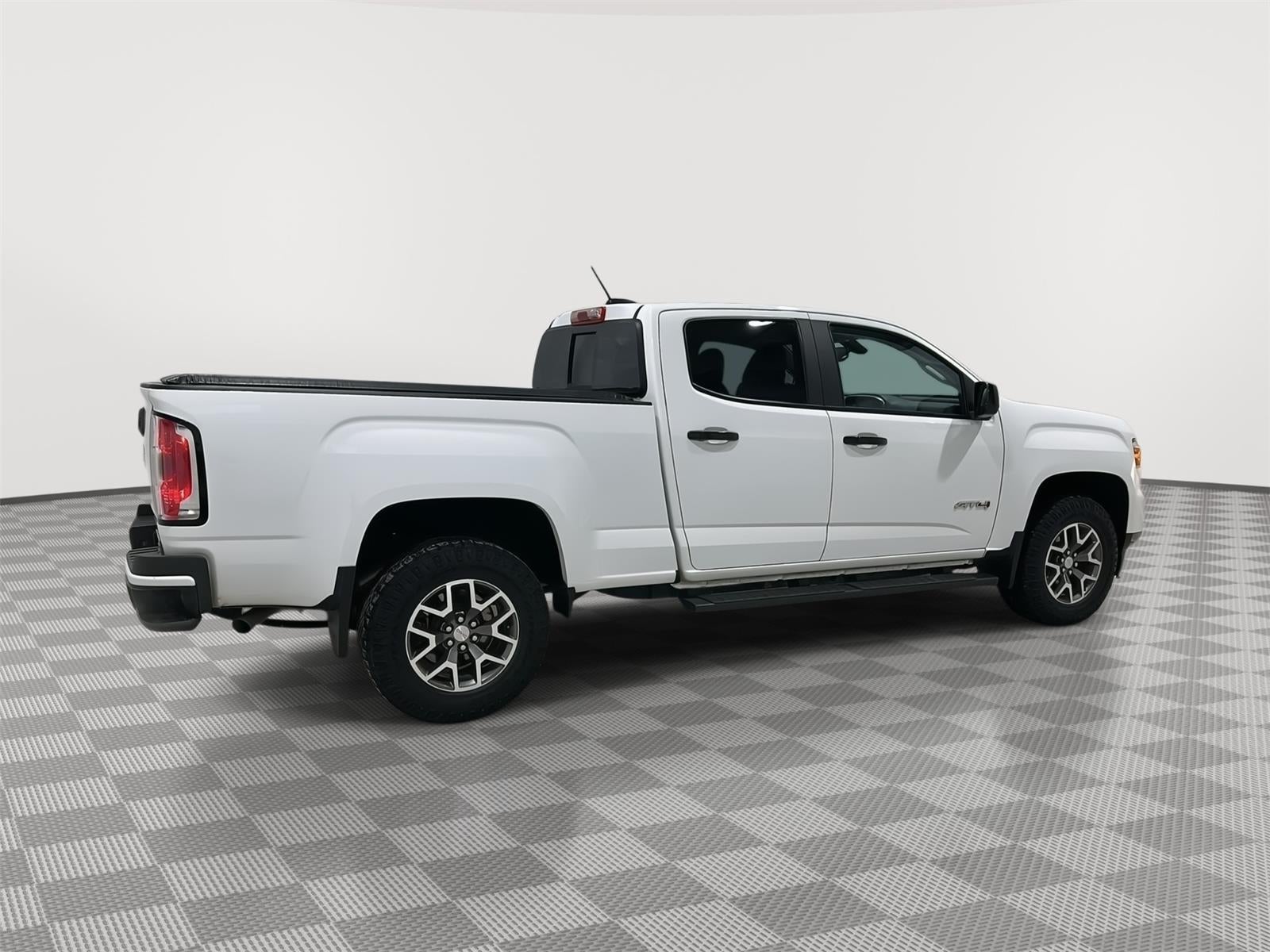 2022 GMC Canyon AT4 - Leather