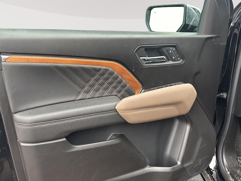 2023 GMC Canyon Denali