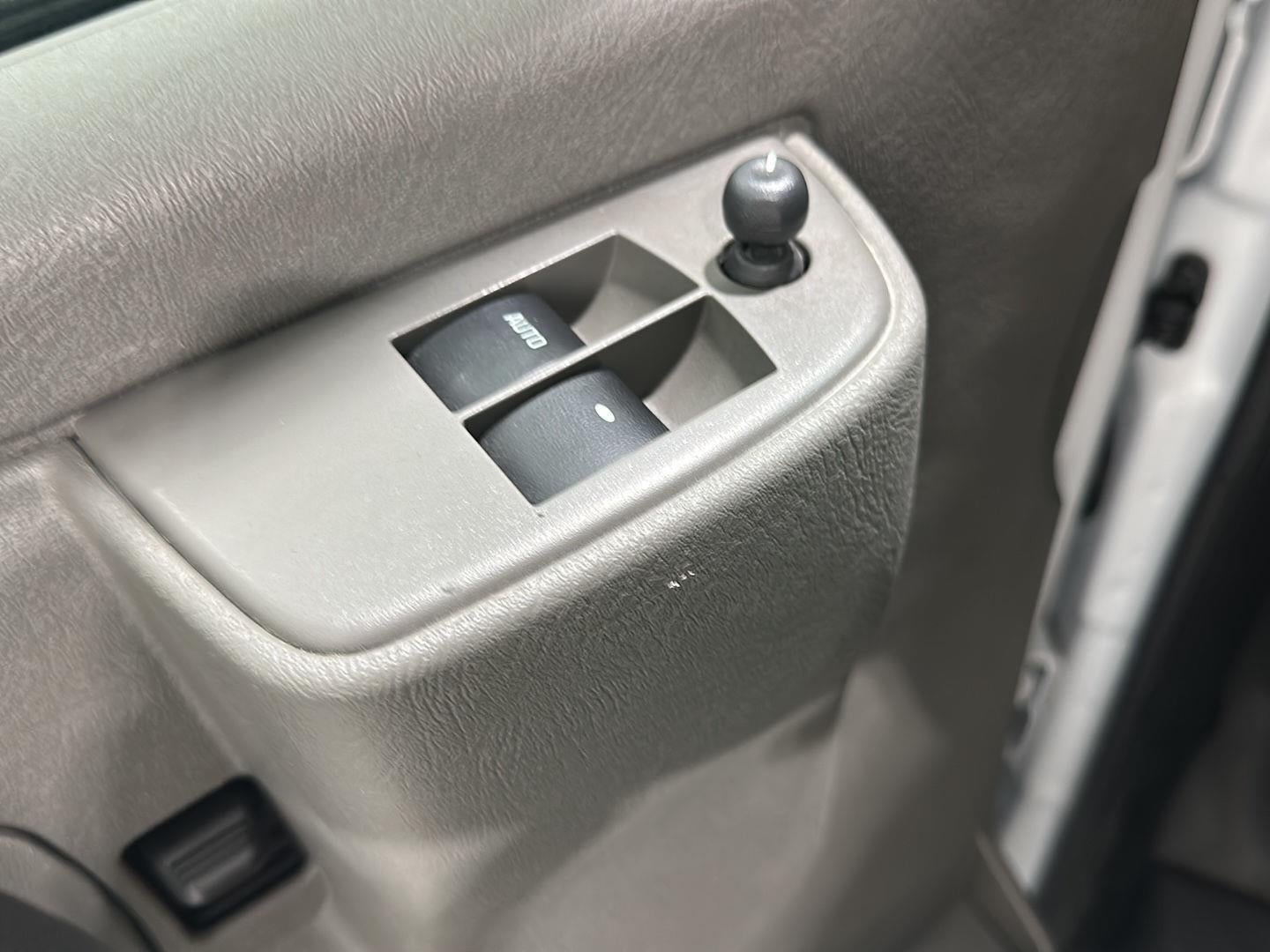 2023 GMC Savana Cargo 2500 Work Van