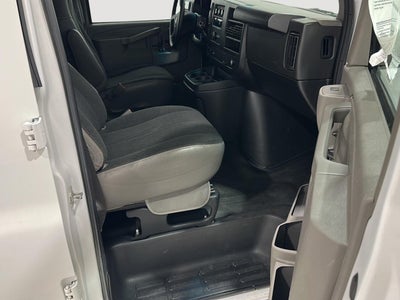 2023 GMC Savana Cargo 2500 Work Van