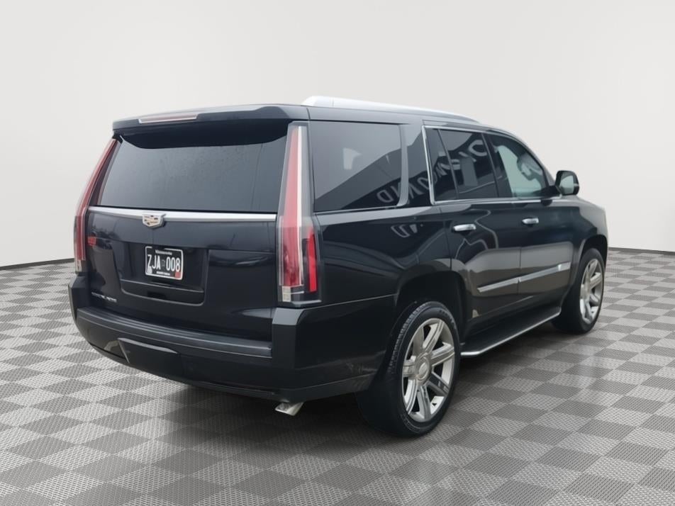 2020 Cadillac Escalade Luxury