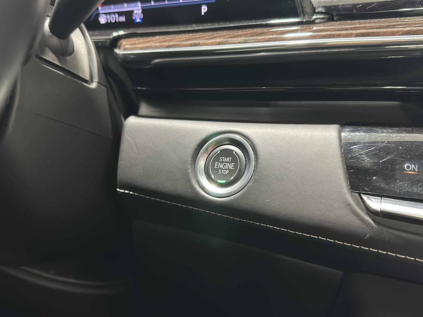 2023 Cadillac Escalade ESV Sport Platinum