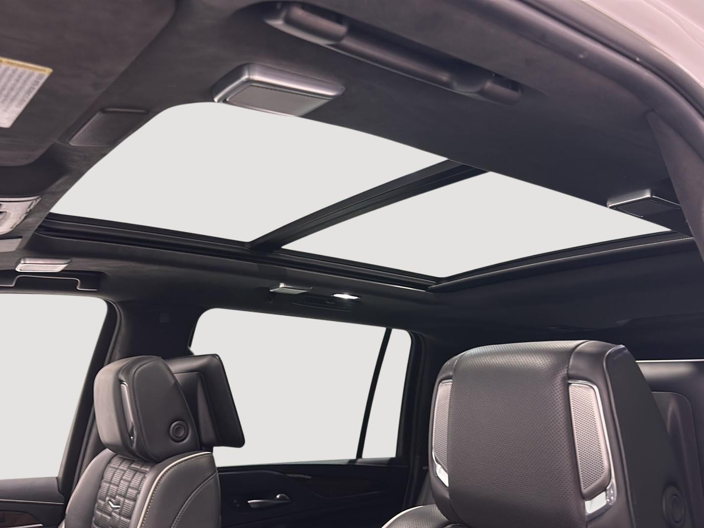 2023 Cadillac Escalade ESV Sport Platinum