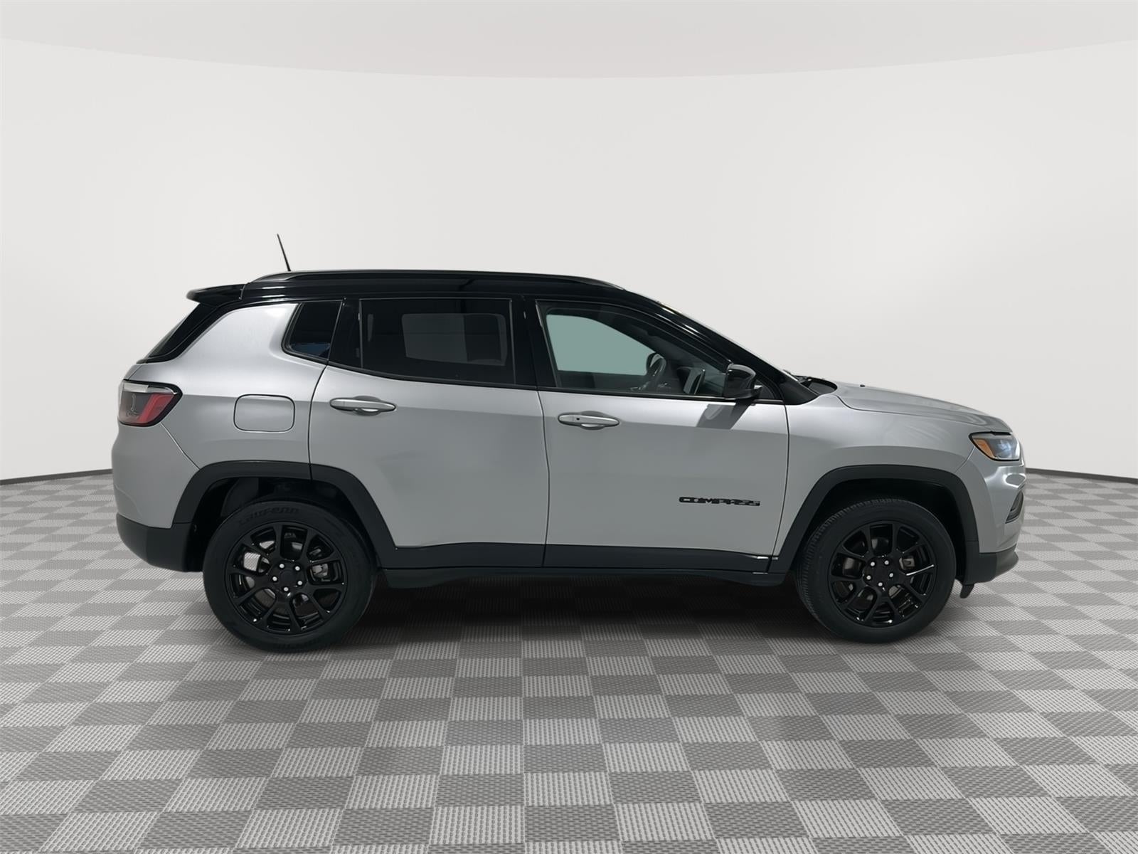 2022 Jeep Compass Altitude