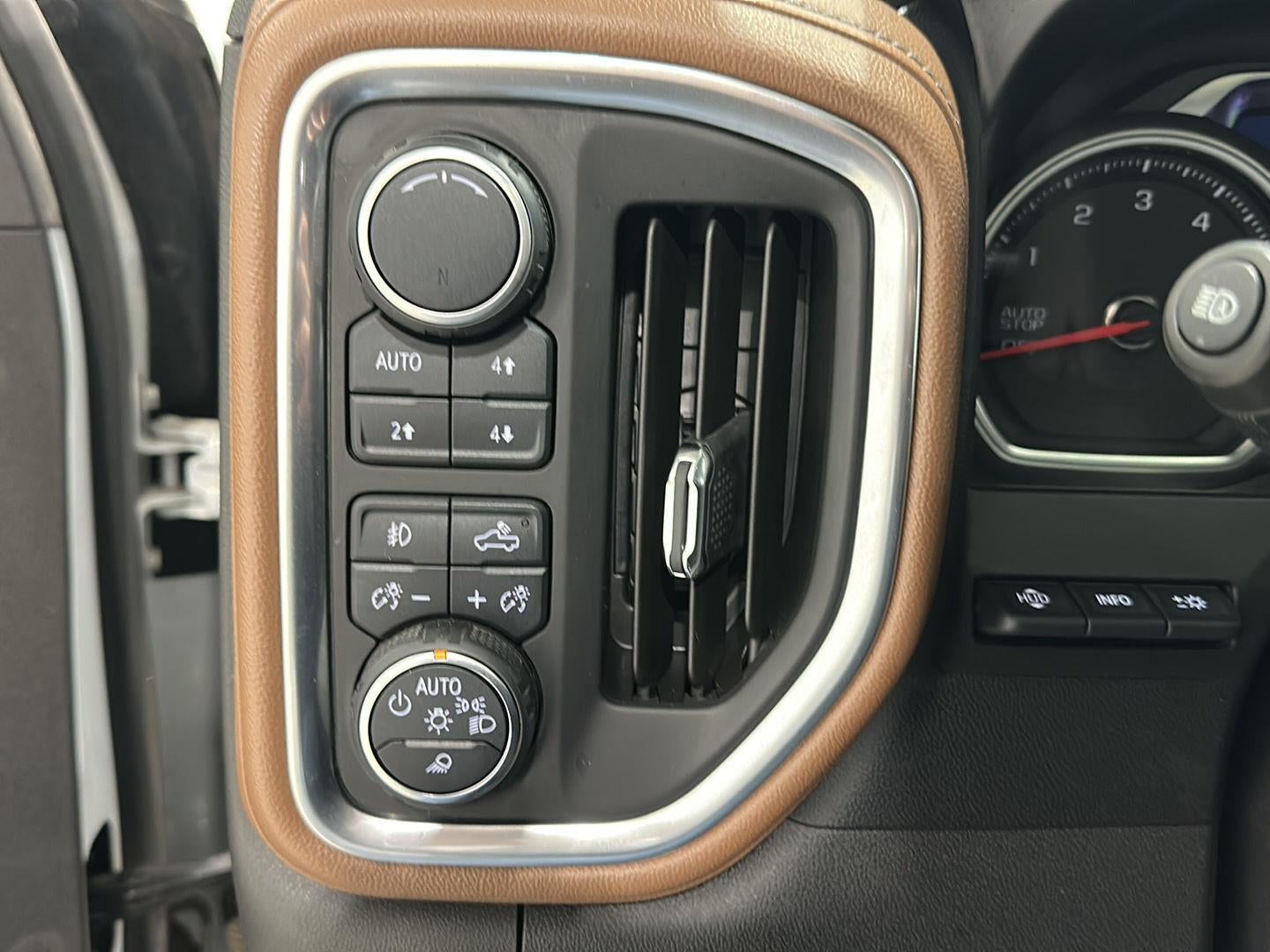 2019 Chevrolet Silverado 1500 High Country