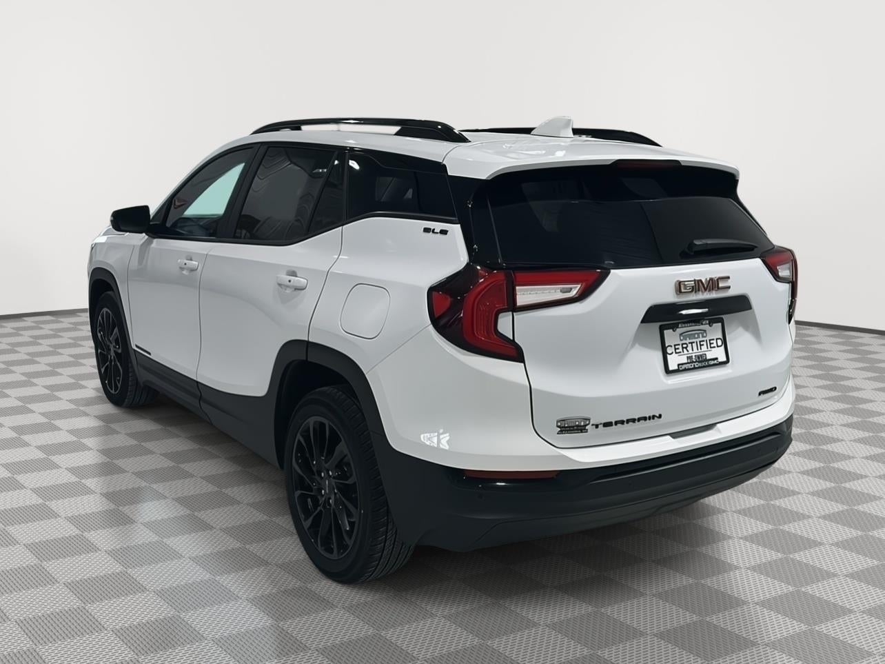 2023 GMC Terrain SLE